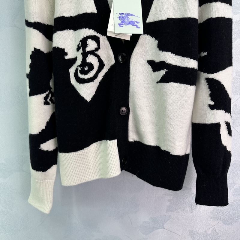 Burberry Sweaters